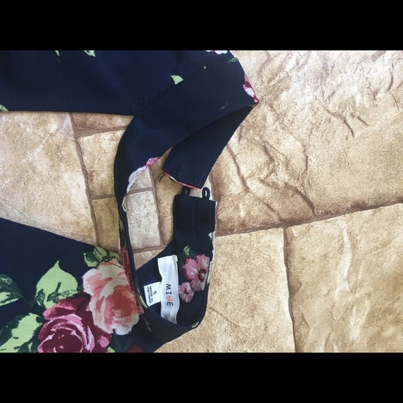 Floral Romper from the Buckle - Picture 3 of 5